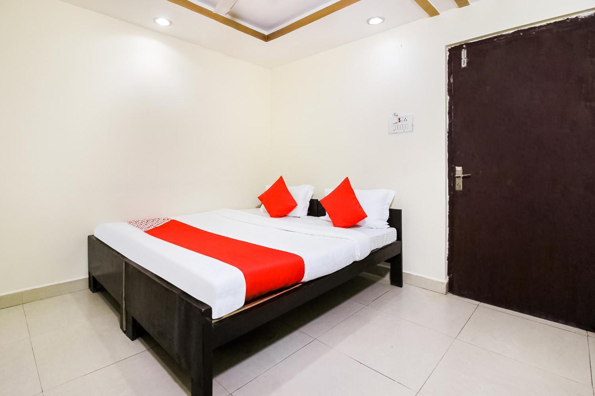 Hotel O New Hotel Mayur Baharampur Екстериор снимка